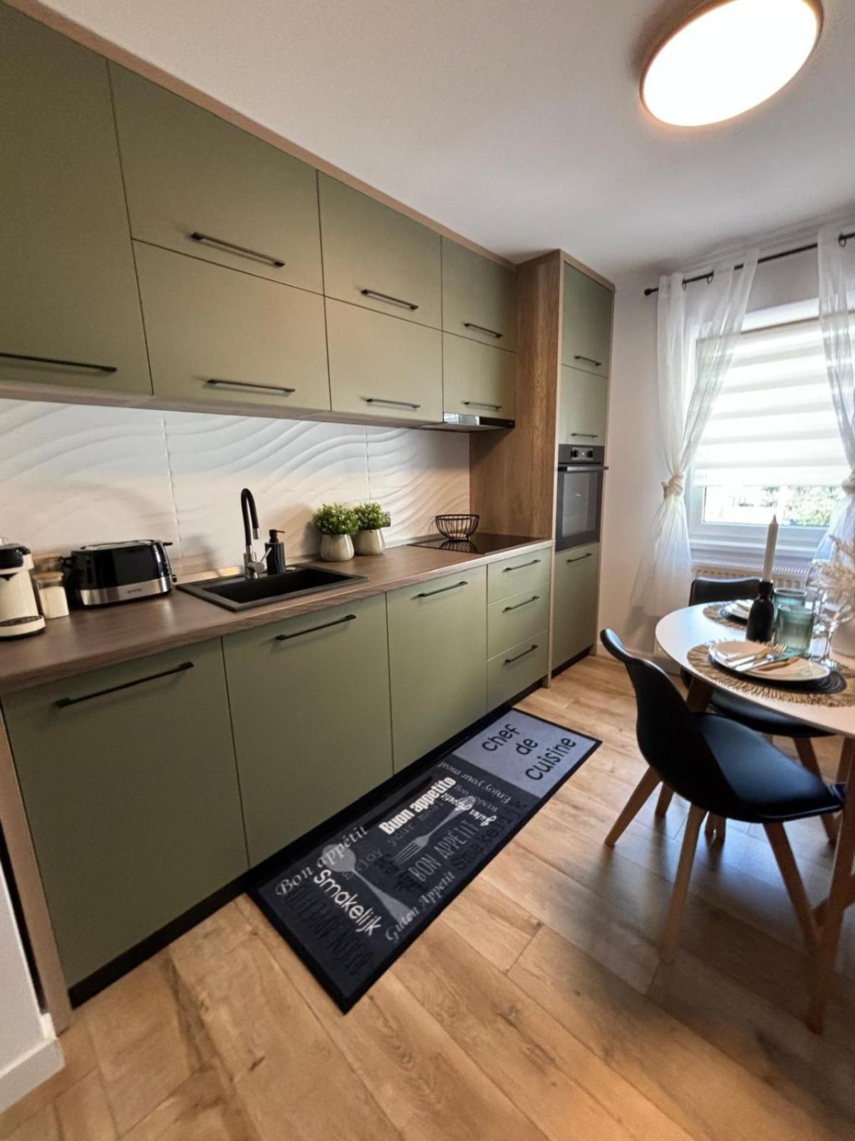 Rorada Apartament ฟาการาช ภายนอก รูปภาพ