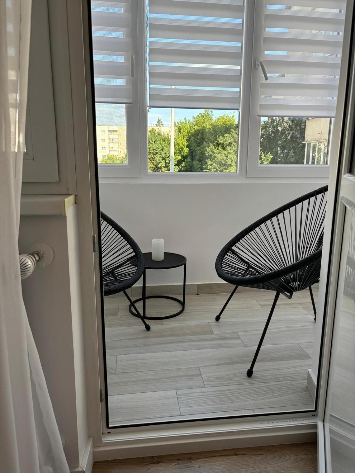 Rorada Apartament ฟาการาช ภายนอก รูปภาพ